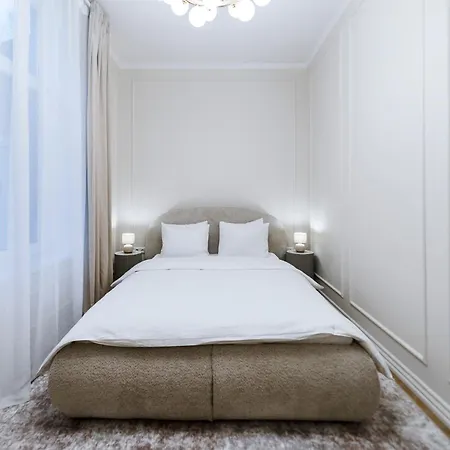 아파트 Spacious 2 Bedroom Apartment, 리가